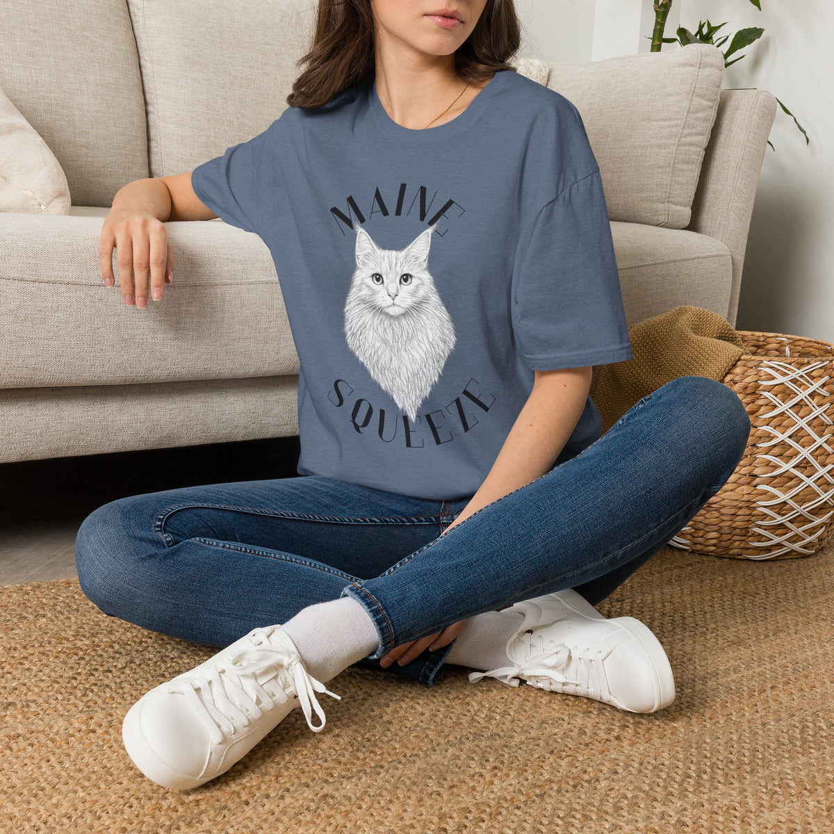 Maine Coon Cat T-Shirt — 'Maine Coon' Graphic Tee for Cat Lovers