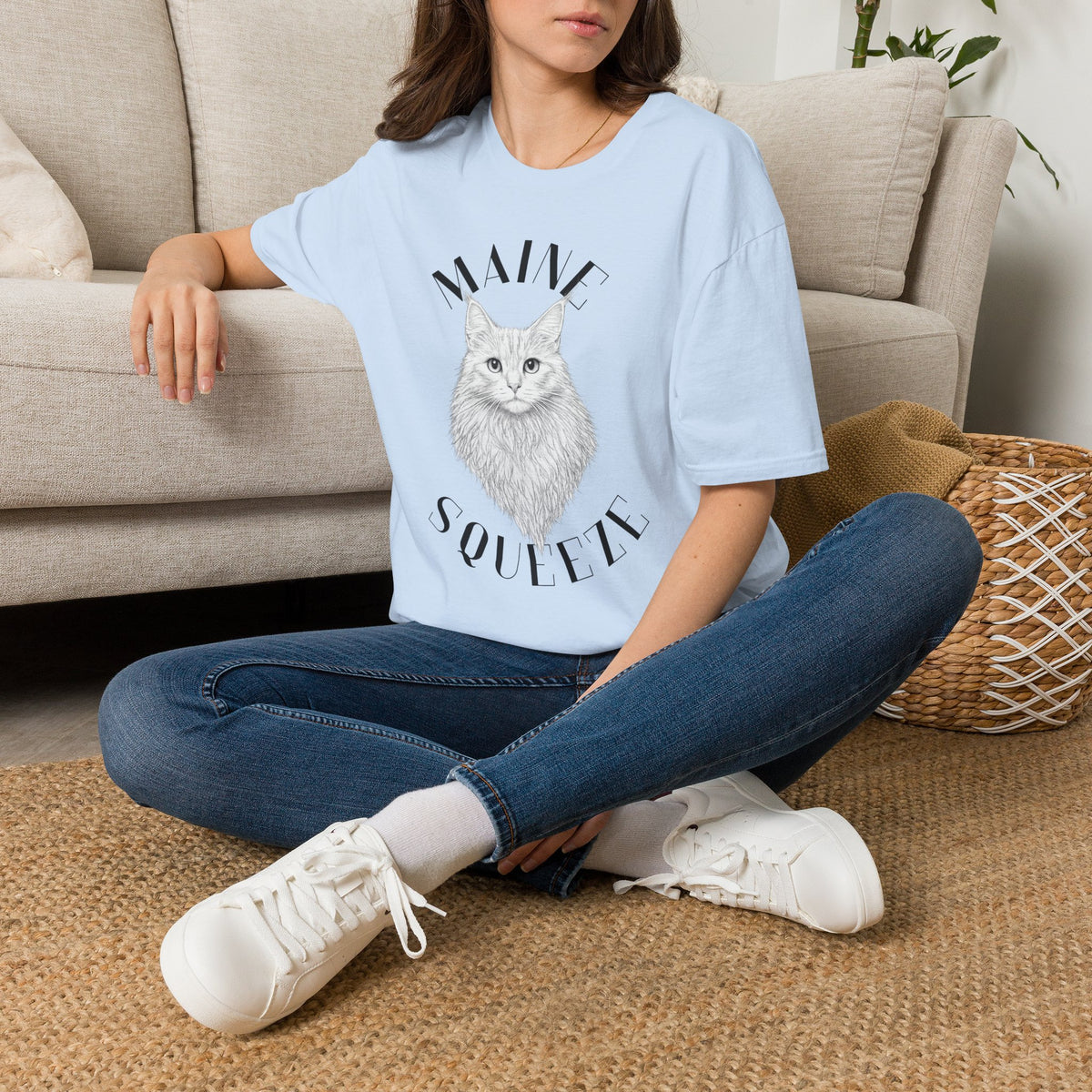Maine Coon Cat T-Shirt — 'Maine Coon' Graphic Tee for Cat Lovers